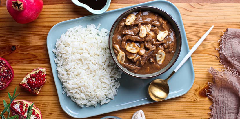 Beef-Steaks-with-Mushroom-and-Pomegranate-Sauce